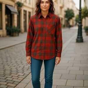 MAGELLAN Outdoors Women's Classic Fit Plaid Shirt SMALL